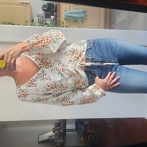 Sugarlips floral top